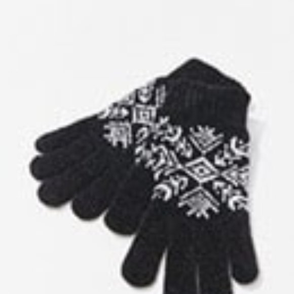 Forever 21 Accessories - 🧤 NWT Black & White Womens Gloves